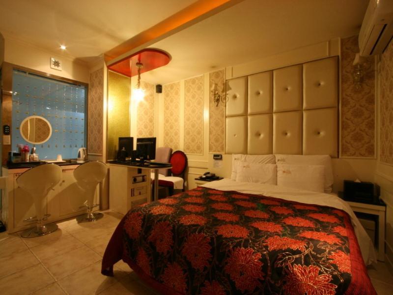 Rainbow Motel Seoul